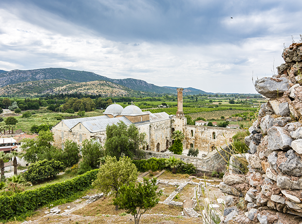 Tura Turizm | Isa Bey Mosque