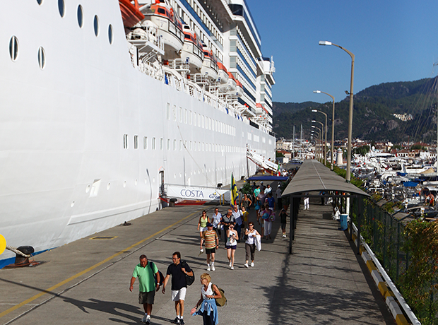 Tura Turizm | Kuşadası Port